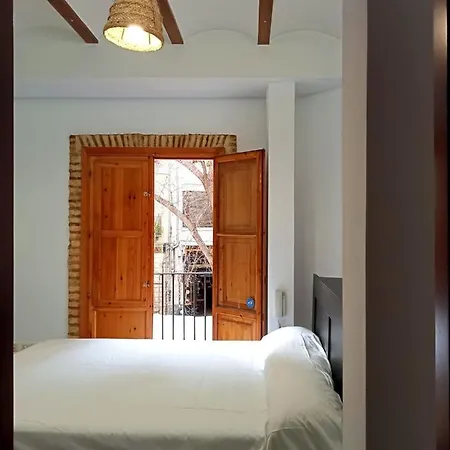 Apartamentos Con Encanto En Pleno Casco Antiguo Ron Valenciayole Exterior photo